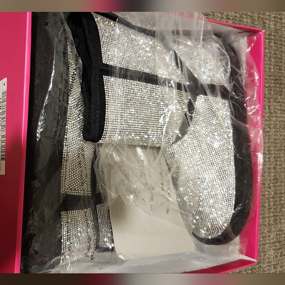 Shoe dazzle Women fuzzie dazzler boots - Picture 5 of 10